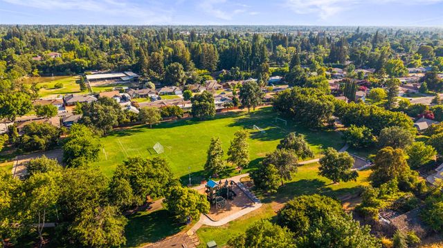 2001 Maryal Dr, Sacramento, CA 95864