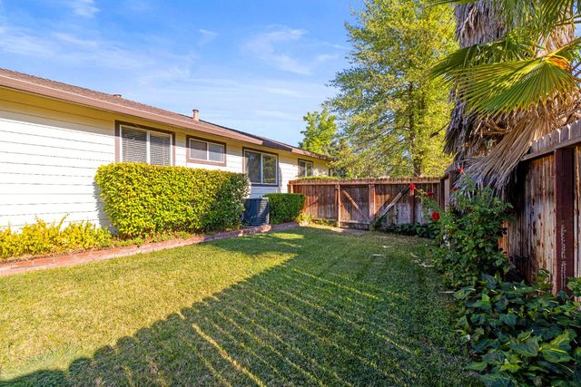 2001 Maryal Dr, Sacramento, CA 95864