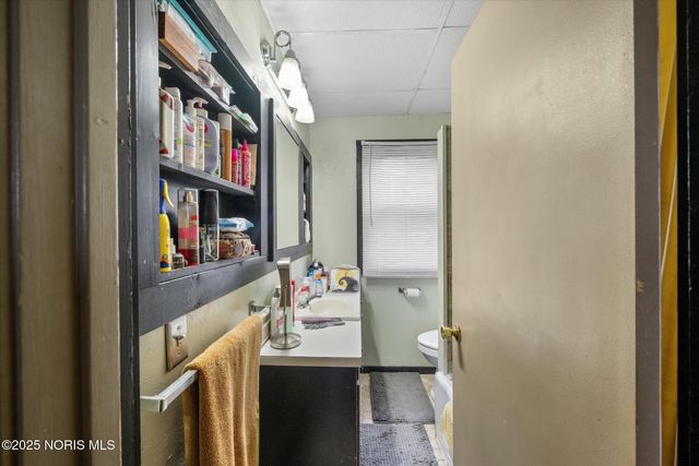 1861 Tremainsville Road, Toledo, OH 43613