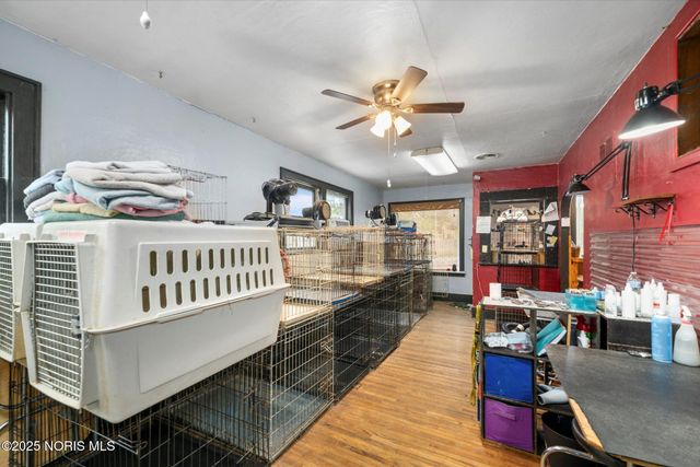 1861 Tremainsville Road, Toledo, OH 43613