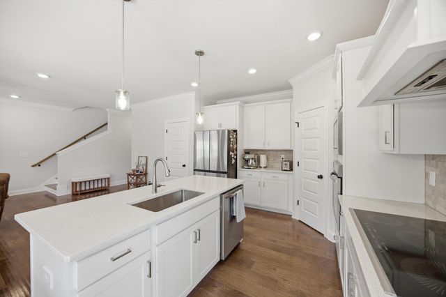 5202 Blue Harbor Lane, Chattanooga, TN 37416