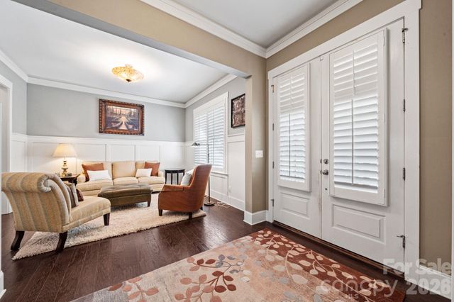 2319 Lochview Street, Pineville, NC 28134
