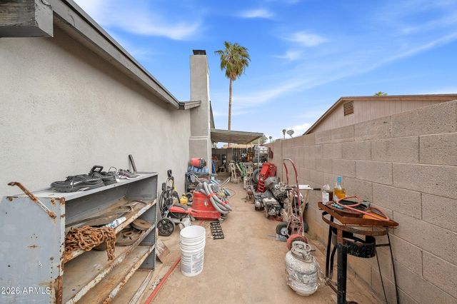 8117 W ELM Street, Phoenix, AZ 85033