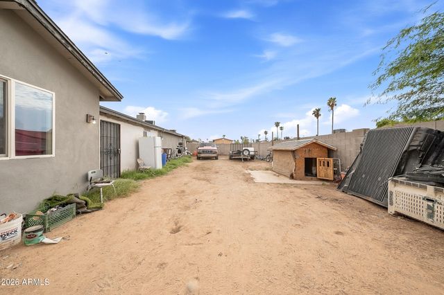 8117 W ELM Street, Phoenix, AZ 85033