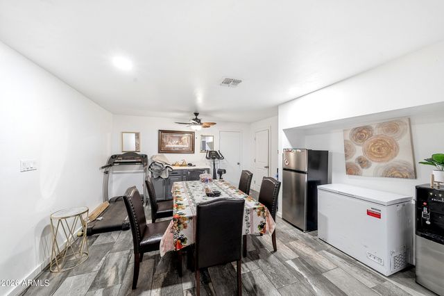8117 W ELM Street, Phoenix, AZ 85033