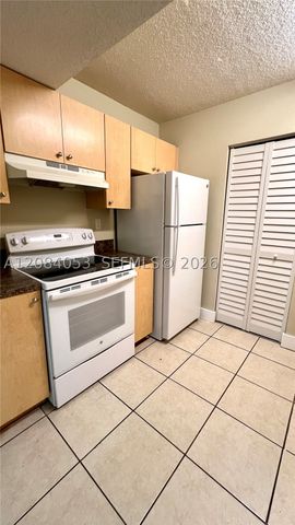 686 NW 114th Ave 101, Sweetwater, FL 33172