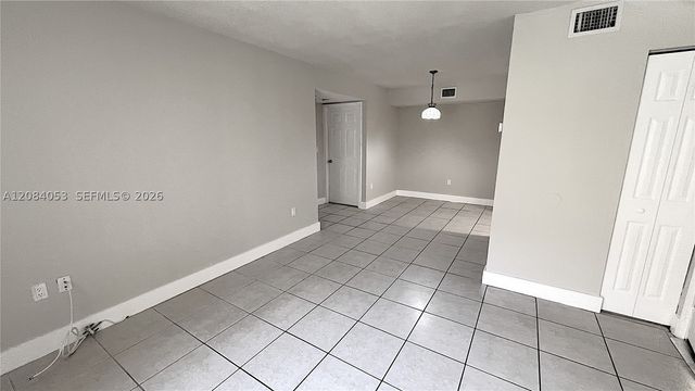 686 NW 114th Ave 101, Sweetwater, FL 33172