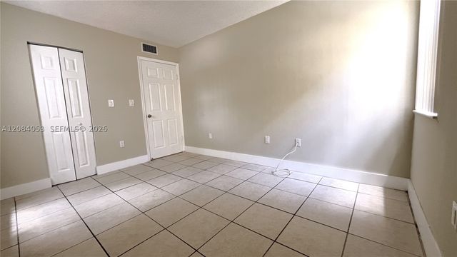 686 NW 114th Ave 101, Sweetwater, FL 33172