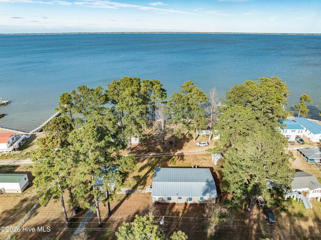 2995 Hickory Point Road, Aurora, NC 27806