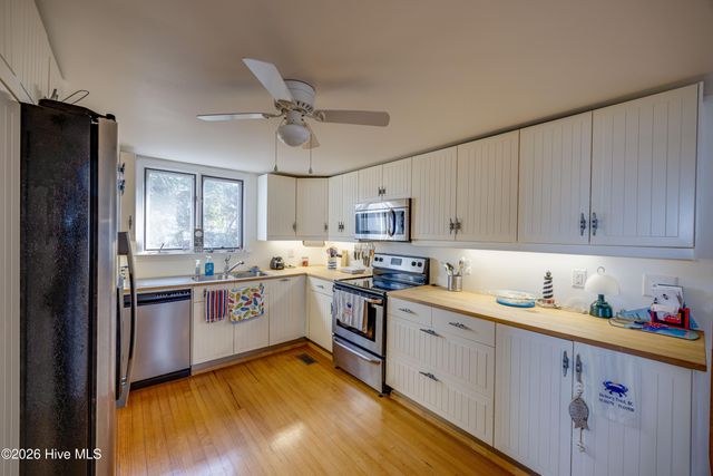 2995 Hickory Point Road, Aurora, NC 27806