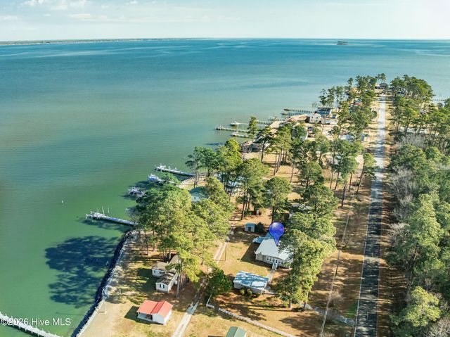 2995 Hickory Point Road, Aurora, NC 27806