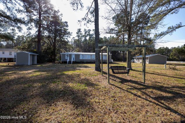 2995 Hickory Point Road, Aurora, NC 27806