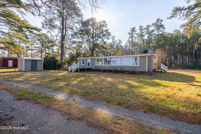 2995 Hickory Point Road, Aurora, NC 27806