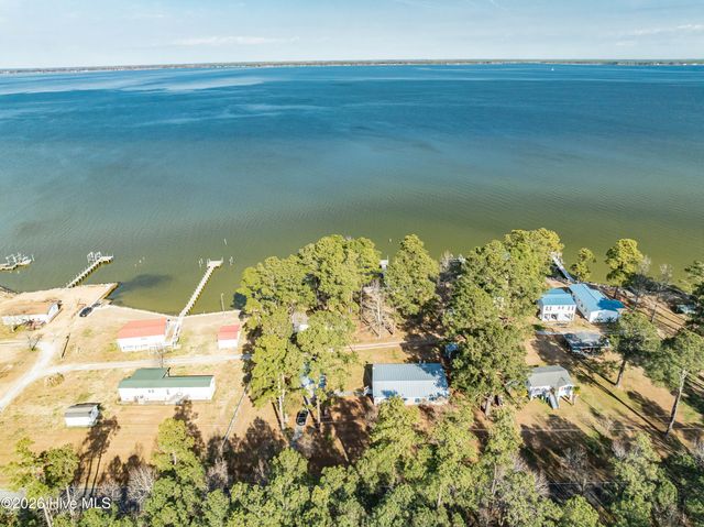 2995 Hickory Point Road, Aurora, NC 27806