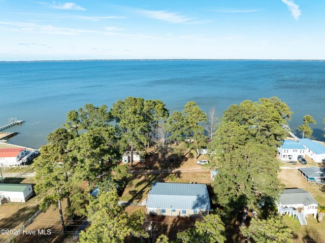 2995 Hickory Point Road, Aurora, NC 27806