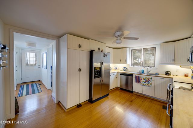 2995 Hickory Point Road, Aurora, NC 27806