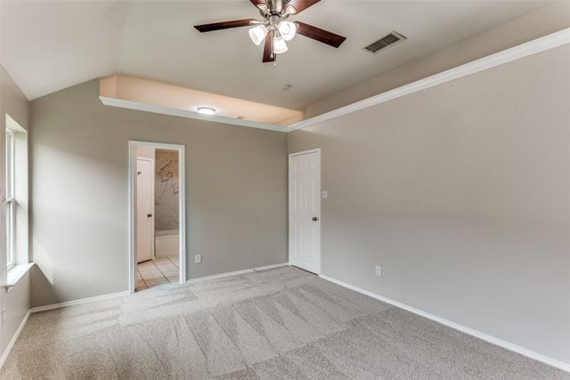 1001 Rolling Meadows Drive, Burleson, TX 76028