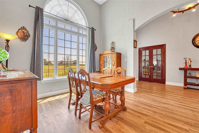 130 Stardust Cir, Walters, OK 73572