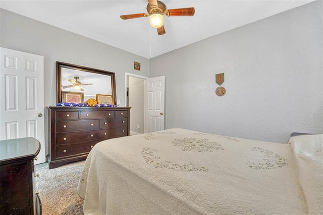 130 Stardust Cir, Walters, OK 73572