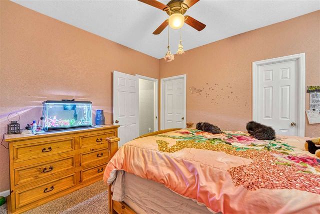 130 Stardust Cir, Walters, OK 73572