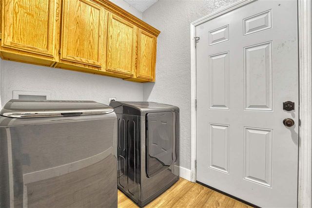 130 Stardust Cir, Walters, OK 73572