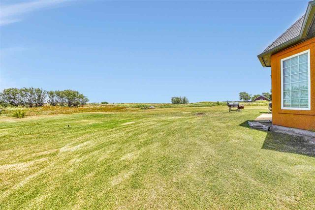 130 Stardust Cir, Walters, OK 73572