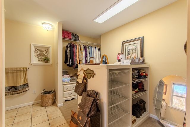 2411 KEAZEY HOLLOW RD, Waynesboro, TN 38485