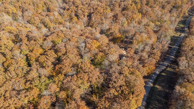 2411 KEAZEY HOLLOW RD, Waynesboro, TN 38485