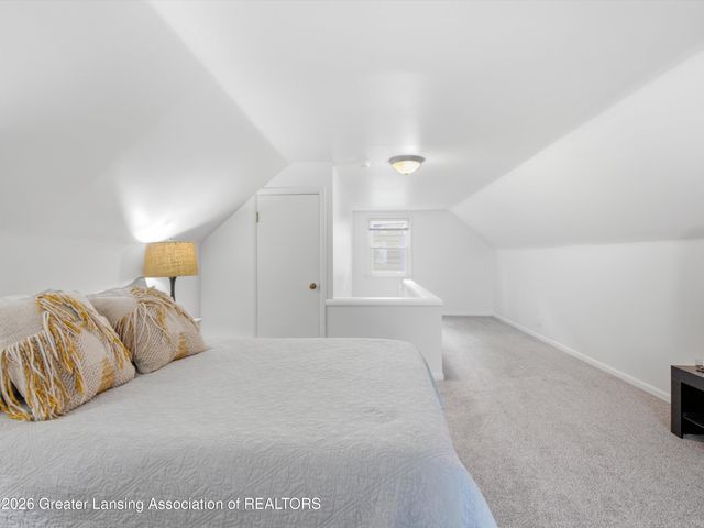 820 S Dexter Drive, Lansing, MI 48910