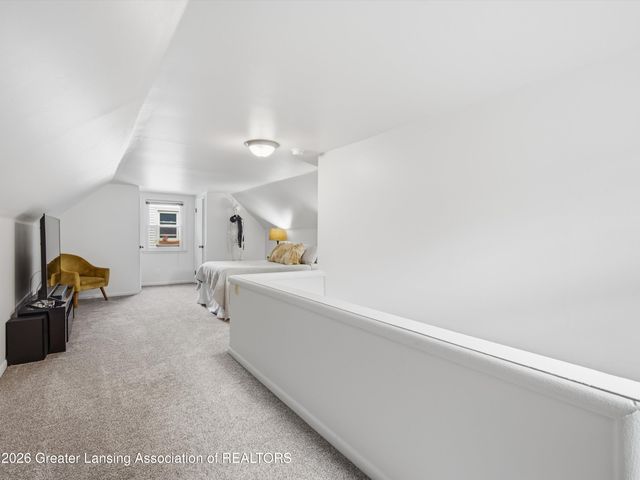 820 S Dexter Drive, Lansing, MI 48910