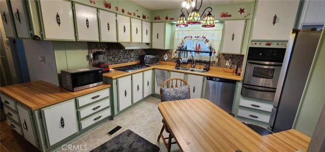 21001 Plummer 99, Chatsworth, CA 91311