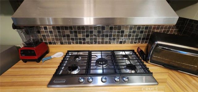 21001 Plummer 99, Chatsworth, CA 91311