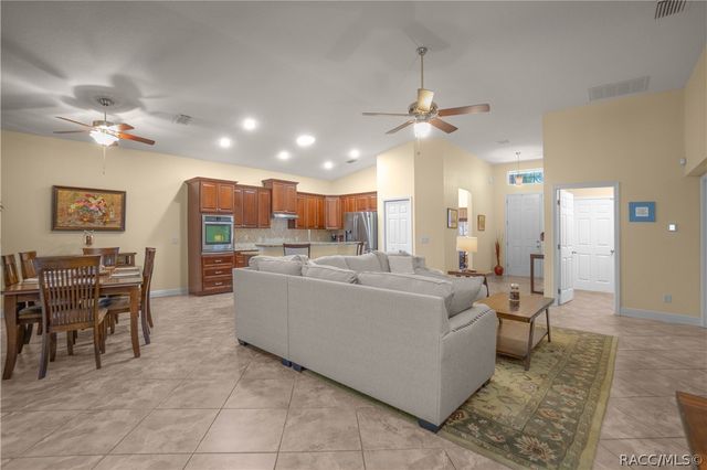 2163 N Brentwood Circle, Lecanto, FL 34461