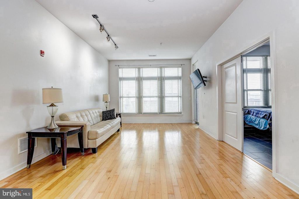 Image 9 of property listing at 1209 N CHARLES ST #319, Baltimore, MD 21201