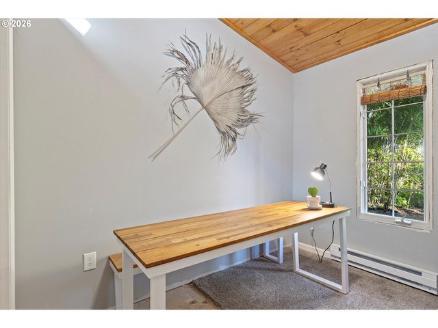 15 Ne KEENE Ave, Depoe Bay, OR 97341