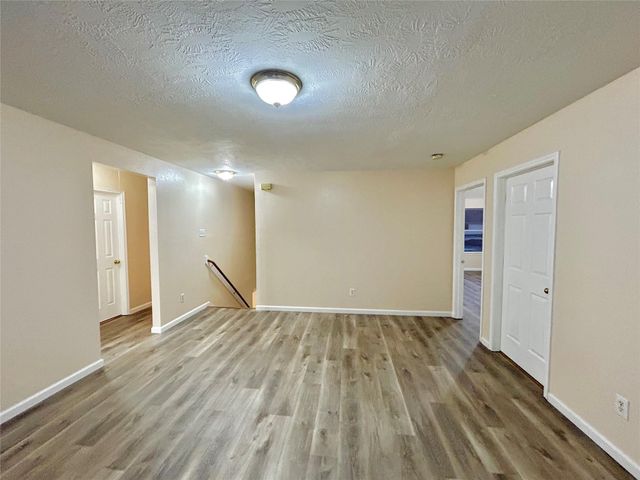 514 Regional Park Drive, Houston, TX 77060