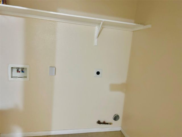 514 Regional Park Drive, Houston, TX 77060