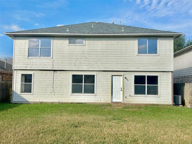 514 Regional Park Drive, Houston, TX 77060