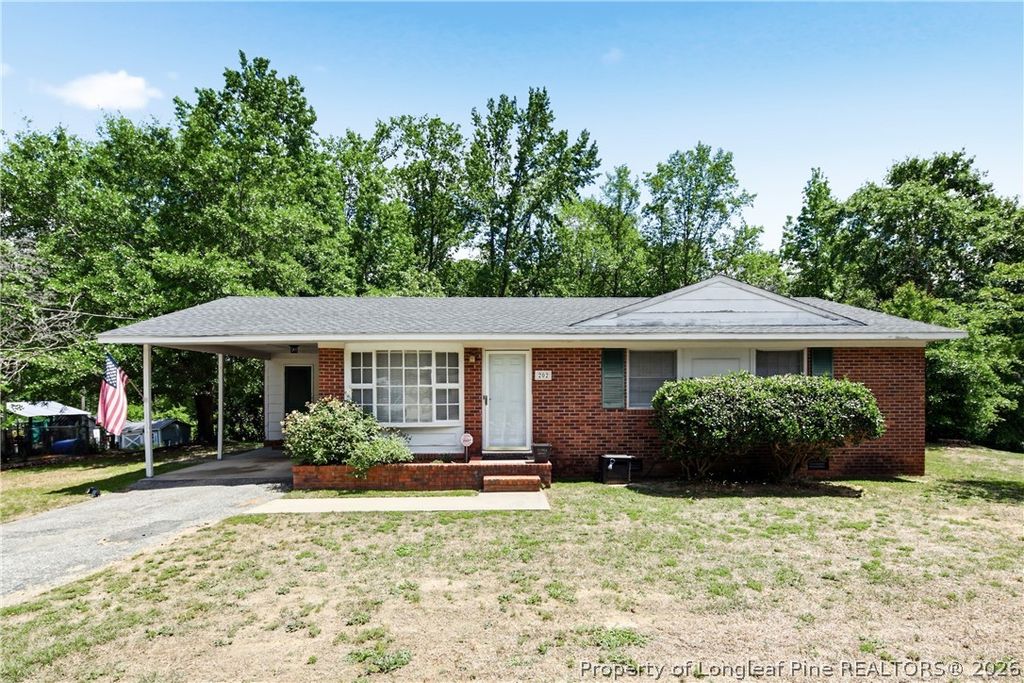 202 Onie Court, Fayetteville, NC 28314