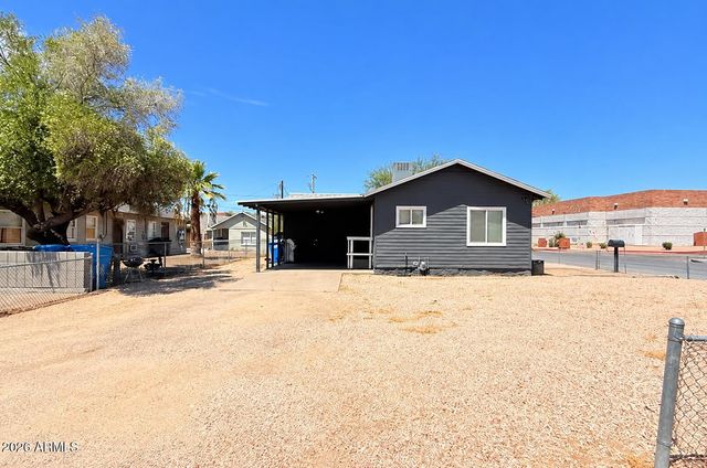 17 E TOWNLEY Avenue, Phoenix, AZ 85020