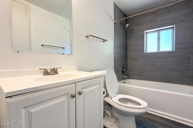 17 E TOWNLEY Avenue, Phoenix, AZ 85020