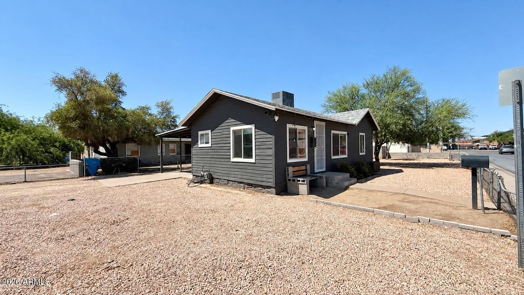 17 E TOWNLEY Avenue, Phoenix, AZ 85020 — photo 4