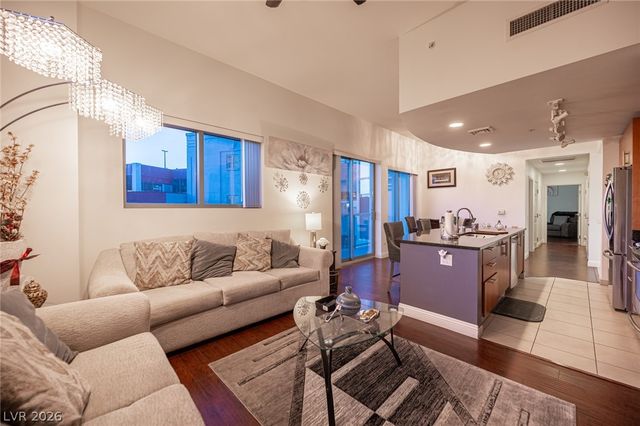 200 West Sahara Avenue 501, Las Vegas, NV 89102
