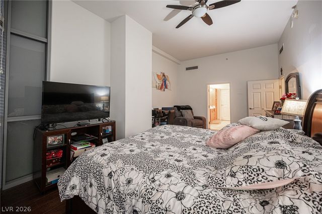200 West Sahara Avenue 501, Las Vegas, NV 89102