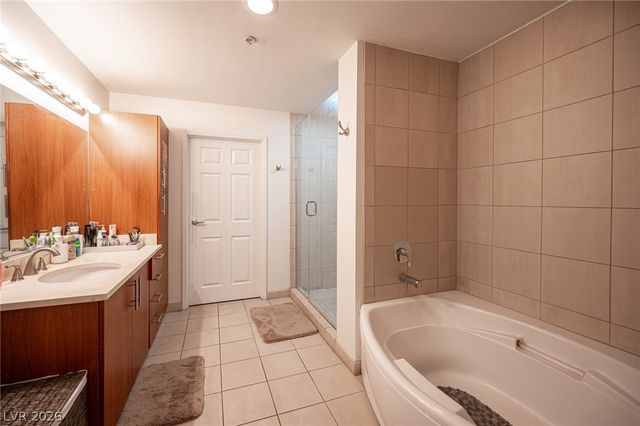 200 West Sahara Avenue 501, Las Vegas, NV 89102