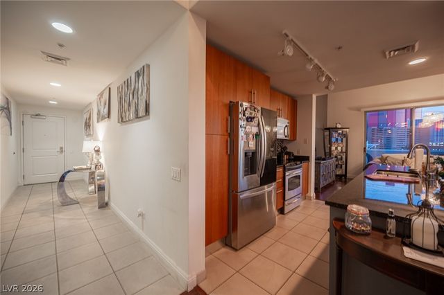 200 West Sahara Avenue 501, Las Vegas, NV 89102
