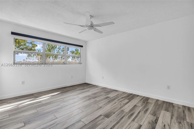 550 SW 138th Ave 309K, Pembroke Pines, FL 33027