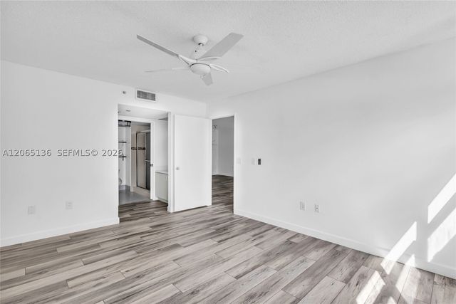 550 SW 138th Ave 309K, Pembroke Pines, FL 33027