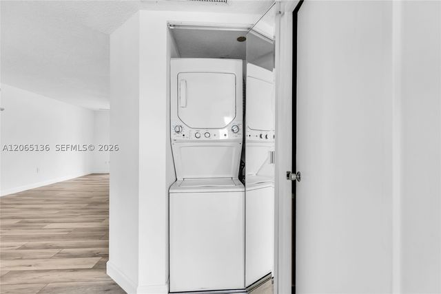 550 SW 138th Ave 309K, Pembroke Pines, FL 33027
