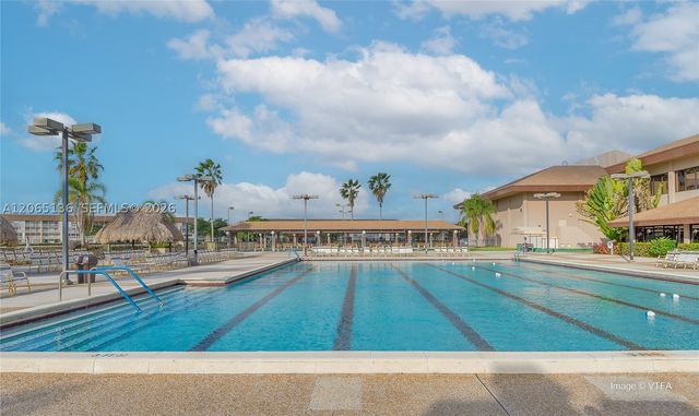 550 SW 138th Ave 309K, Pembroke Pines, FL 33027